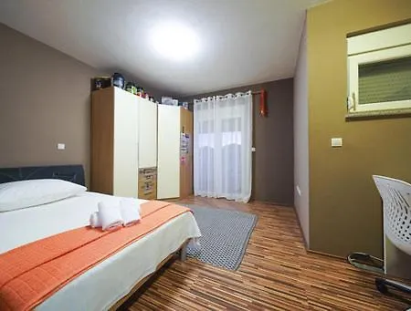 T&a * Zadar